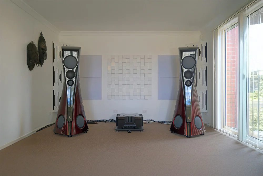 DB Hi-Fi system